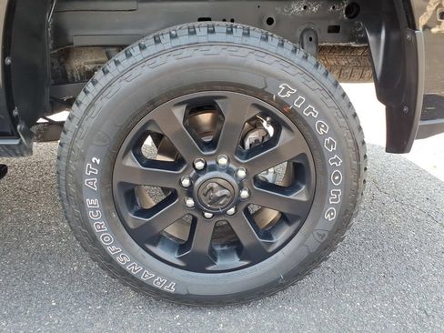 Certified 2025 RAM 2500 Big Horn AWD/4WD image 14