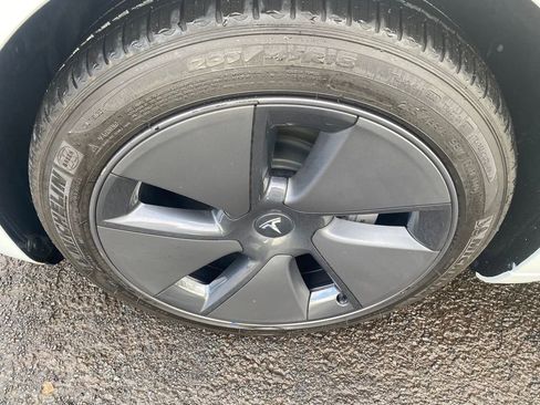 Used 2023 Tesla Model 3 Standard Range RWD image 27