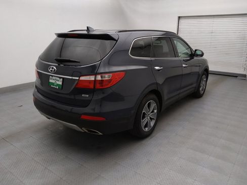 Used 2016 Hyundai Santa Fe SE AWD/4WD image 9