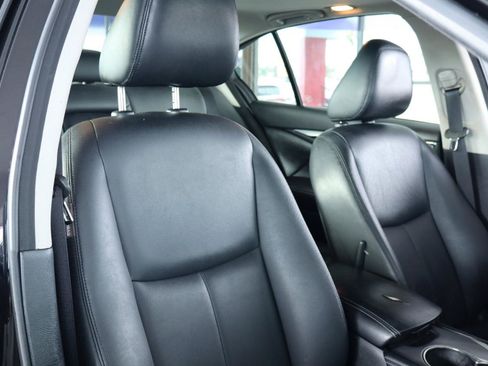 Used 2016 INFINITI Q50 3.0t Premium AWD/4WD image 36