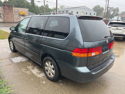 Used 2004 Honda Odyssey EX image 3