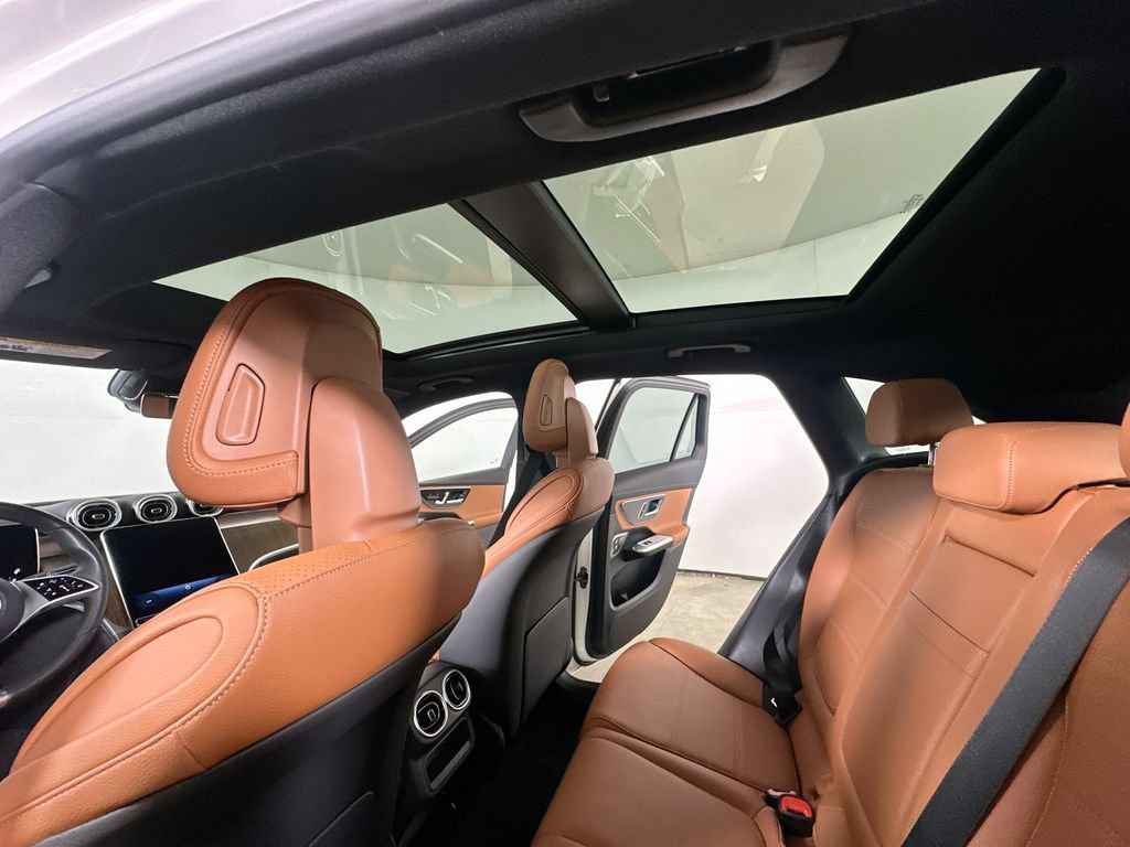 Used 2023 Mercedes-Benz GLC 300 4MATIC w/ Pinnacle Trim Package image 15