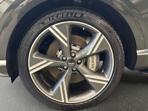 New 2025 Genesis GV80 3.5T Prestige image 9