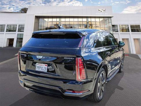 Used 2025 Cadillac Escalade IQ Sport 2 image 6