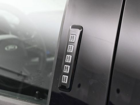 Used 2023 Ford F150 Raptor image 32