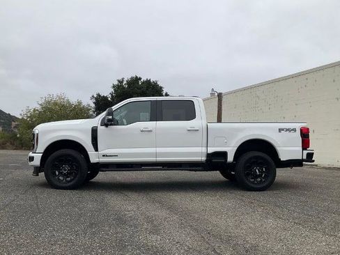 Certified 2025 Ford F350 Lariat w/ Black Appearance Package image 3