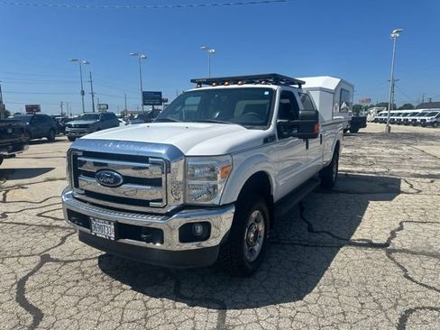 Used 2016 Ford F250 XLT w/ XLT Value Package AWD/4WD image 2