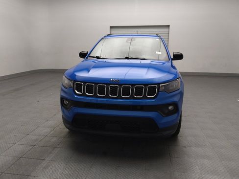 Used 2024 Jeep Compass Latitude AWD/4WD image 15