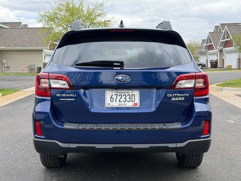 Used 2016 Subaru Outback 2.5i Premium AWD/4WD image 4