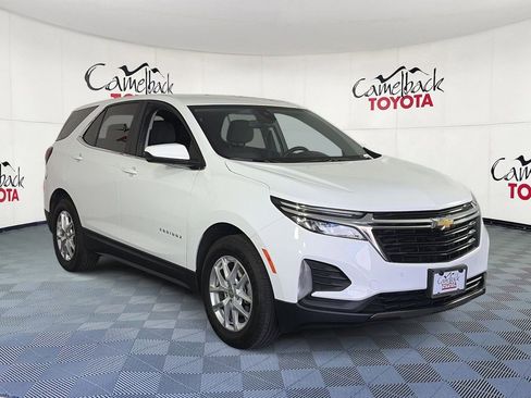 Used 2024 Chevrolet Equinox LT FWD image 3
