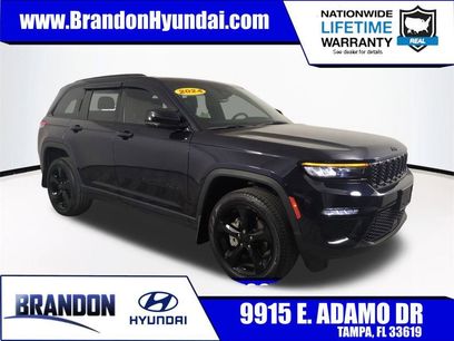 Used 2024 Jeep Grand Cherokee Limited w/ Black Appearance Package