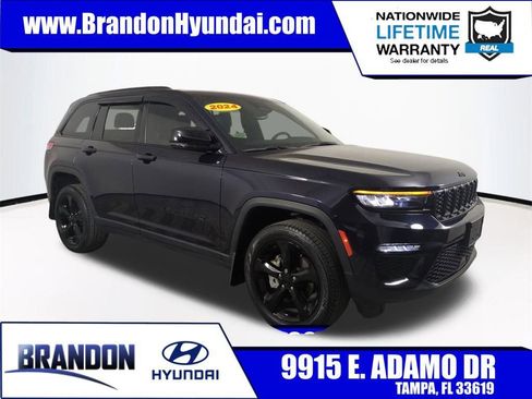 Used 2024 Jeep Grand Cherokee Limited w/ Black Appearance Package RWD image 1