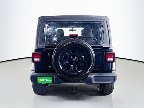 Used 2022 Jeep Wrangler Unlimited Sport image 8