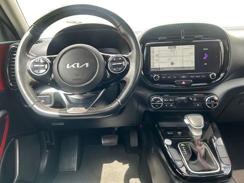 Used 2023 Kia Soul GT-Line FWD image 12