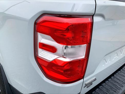 Used 2023 Ford Maverick Lariat FWD image 26