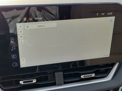 Used 2025 Chevrolet Equinox LT image 23