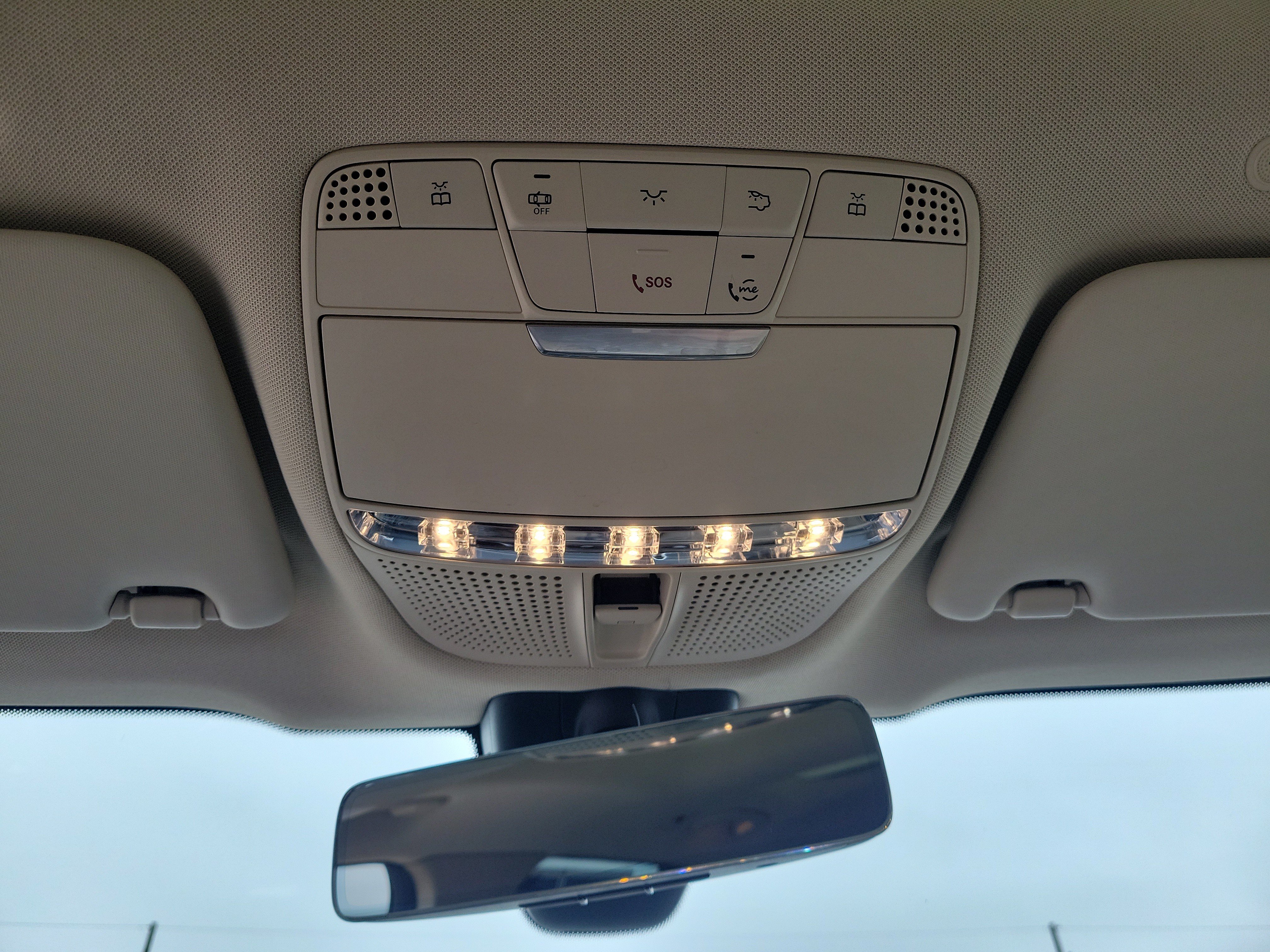 Used 2021 Mercedes-Benz GLC 300 4MATIC image 31