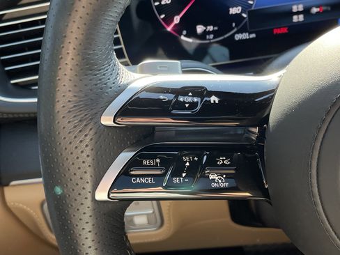 Certified 2025 Mercedes-Benz GLS 450 4MATIC image 29