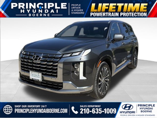 Used 2023 Hyundai Palisade Calligraphy FWD image 2