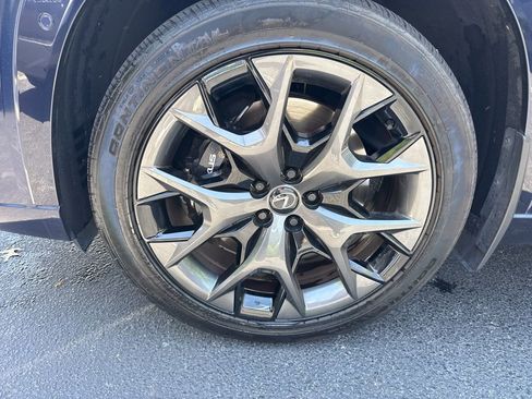 Used 2025 Lexus TX 500h AWD w/ Technology Package image 10