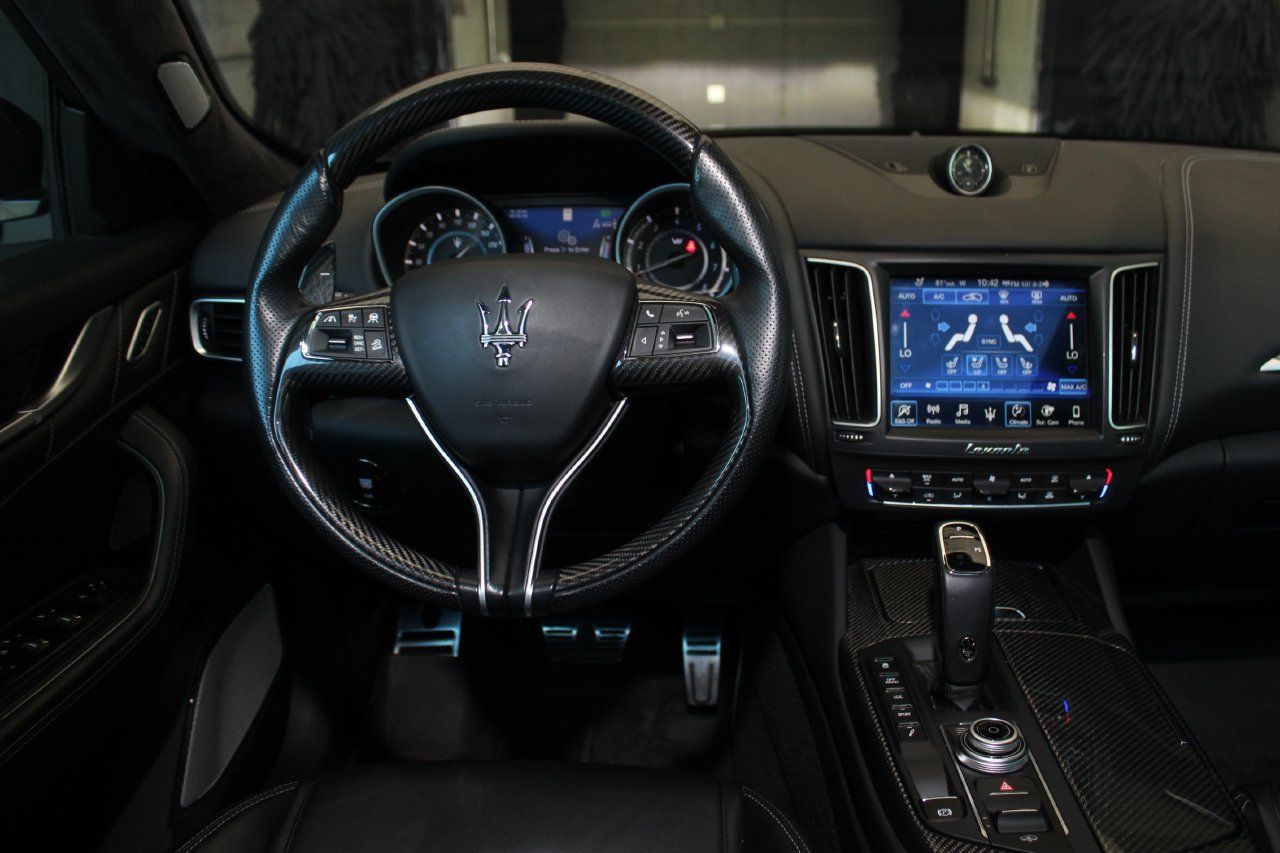 Used 2019 Maserati Levante GTS AWD/4WD image 34