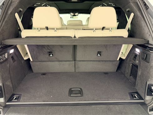 New 2026 BMW X7 M60i image 26