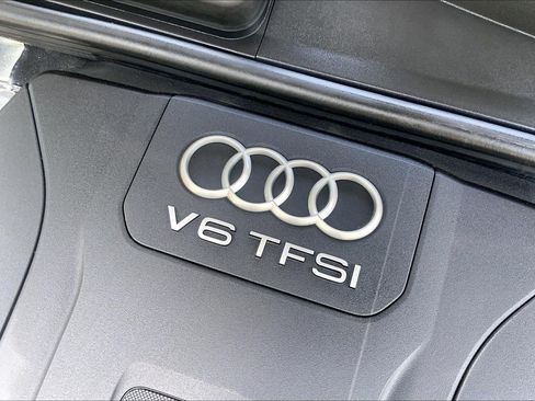 Used 2019 Audi Q7 3.0T Prestige w/ Prestige Package AWD/4WD image 34