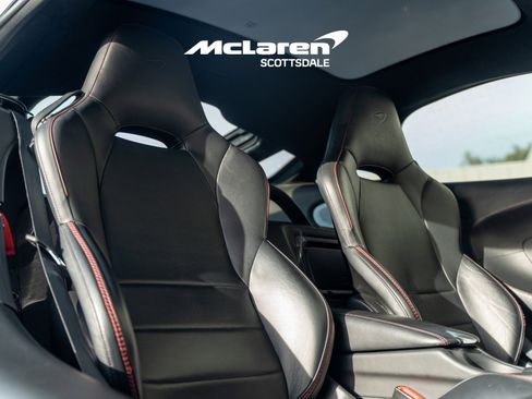 Used 2023 McLaren GT image 24