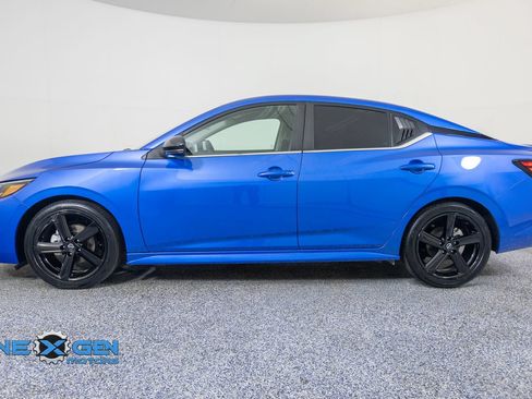 Used 2024 Nissan Sentra SR FWD image 4