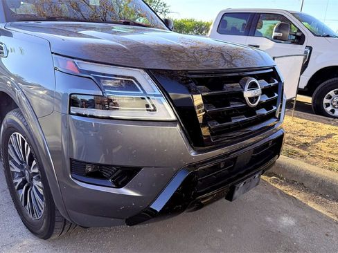 Used 2022 Nissan Armada SL w/ Midnight Edition Package image 2