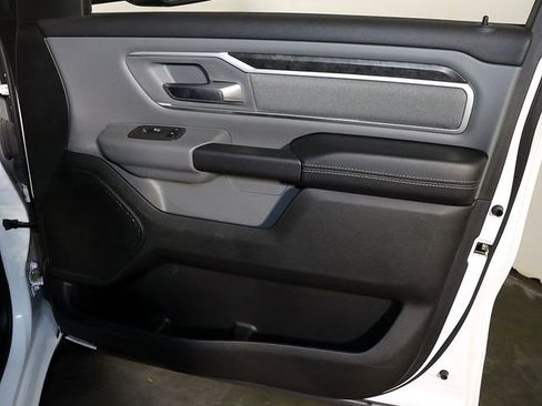 Used 2023 RAM 1500 Big Horn image 31
