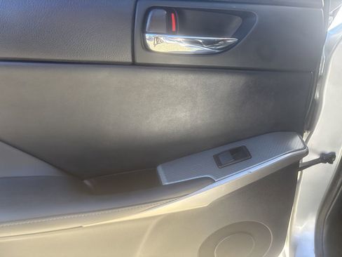 Used 2014 Lexus IS 250 image 25