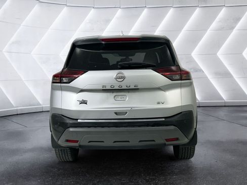 Used 2022 Nissan Rogue SV FWD image 5