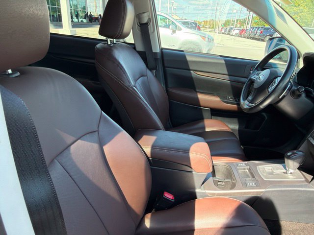 Used 2014 Subaru Outback 2.5i Limited AWD/4WD image 22