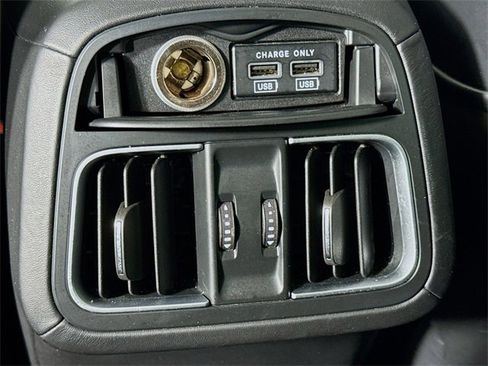 Used 2023 Maserati Levante GT image 26