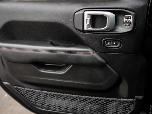 Used 2020 Jeep Gladiator Rubicon image 35