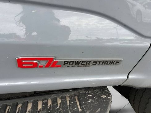 Used 2024 Ford F350 Lariat w/ Sport Appearance Package AWD/4WD image 14