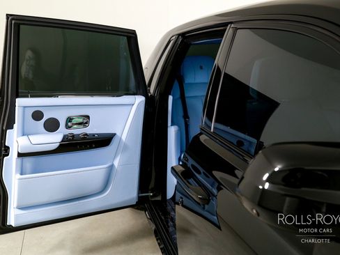 New 2026 Rolls-Royce Phantom Sedan image 28