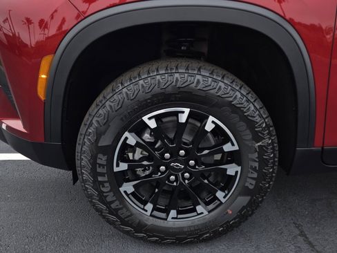 New 2026 Chevrolet Traverse Z71 w/ Driver Confidence Package image 4