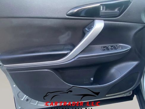 Used 2020 Mitsubishi Eclipse Cross ES FWD image 15
