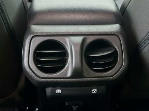 Used 2023 Jeep Wrangler Unlimited w/ Sun & Screen Package AWD/4WD image 27