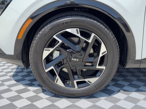 Used 2024 Kia Sportage SX FWD image 13