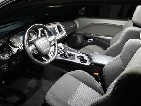 Used 2023 Dodge Challenger GT w/ Performance Handling Group image 15