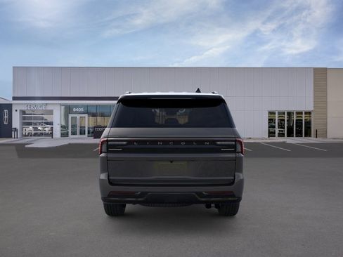 New 2026 Lincoln Navigator Black Label AWD/4WD image 5