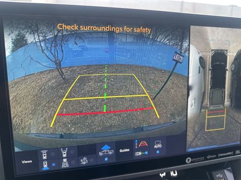 Used 2024 Toyota Tundra Platinum image 19