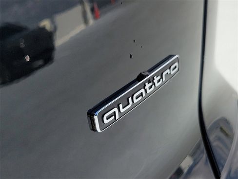 New 2026 Audi Q3 quattro 2.0T image 6