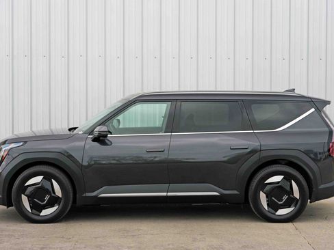 Used 2024 Kia EV9 Wind image 50