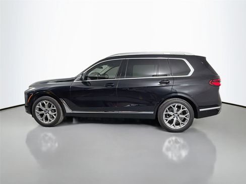 Certified 2026 BMW X7 xDrive40i w/ Climate Comfort Package AWD/4WD image 8
