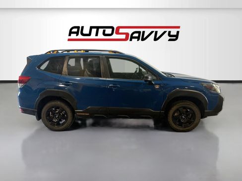 Used 2022 Subaru Forester Wilderness w/ Wilderness Package AWD/4WD image 8