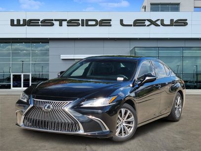 Used 2019 Lexus ES 350 w/ Accessory Package 2